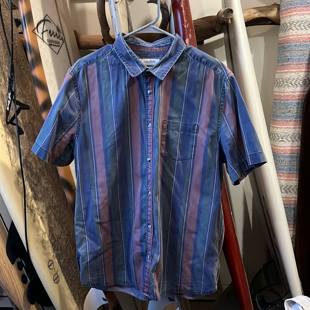 Short Sleeve Button Down Striped L